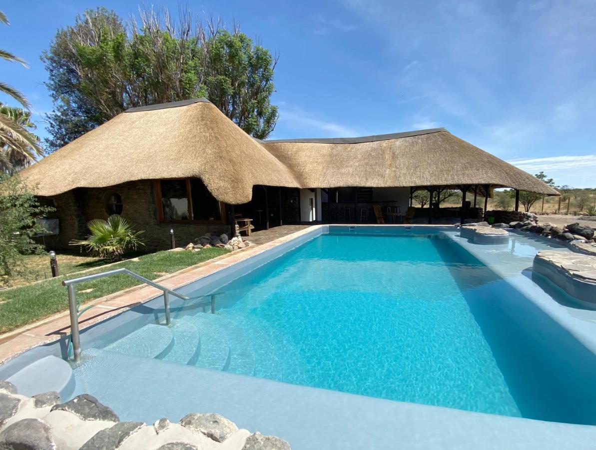 Вилла Otjisazu Guest Farm Khorusepa Экстерьер фото